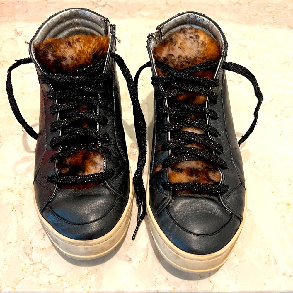 P448 skate sneaker black high top size 8
